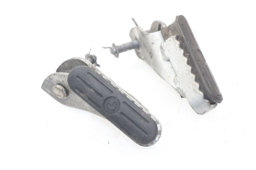 photo de PAIR FRONT FOOTREST BMW R GS 1150 (1999 - 2004)