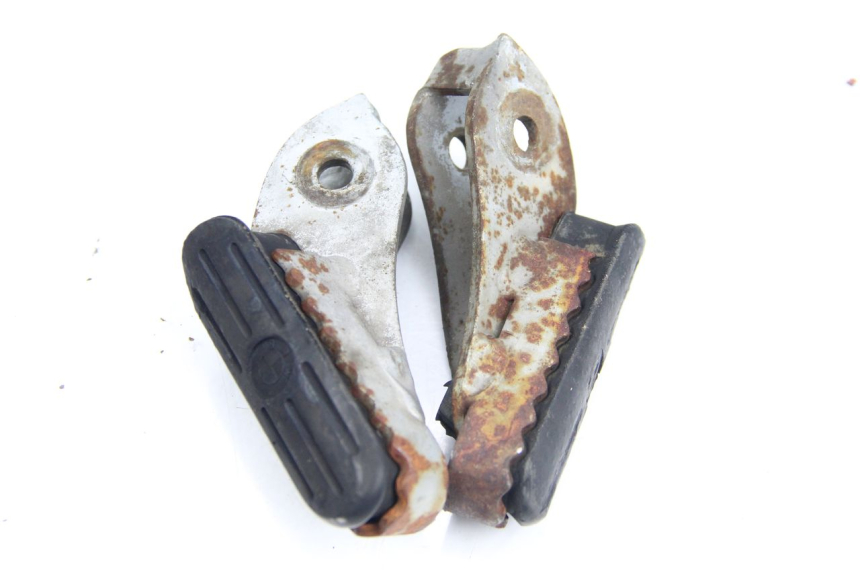 photo de PAIR FRONT FOOTREST BMW R GS 1200 (2005 - 2007)