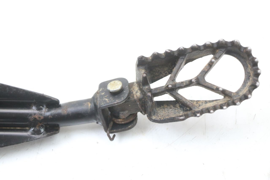 photo de PAIR OF FRONT FOOTRESTS KSR RACING DRIFT 140