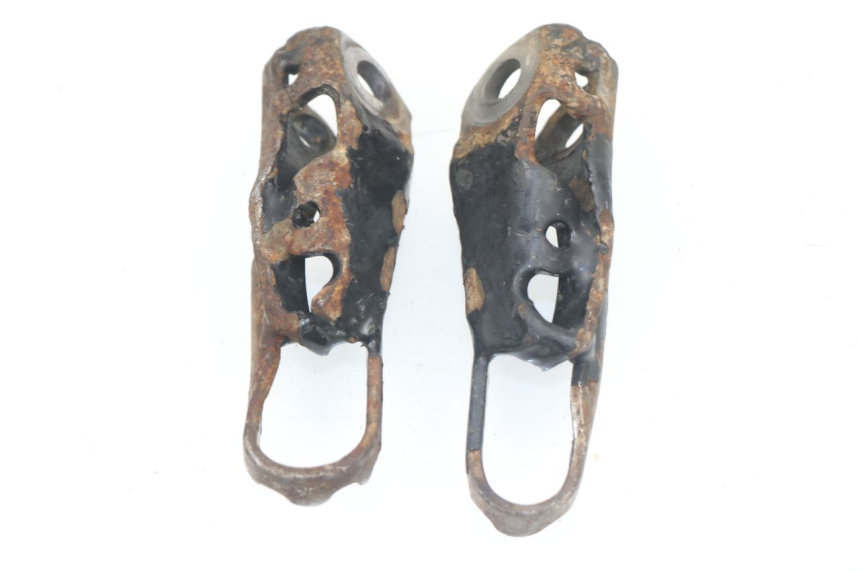 photo de PAIR FRONT FOOTREST HONDA CR 125 (1989 - 1991)