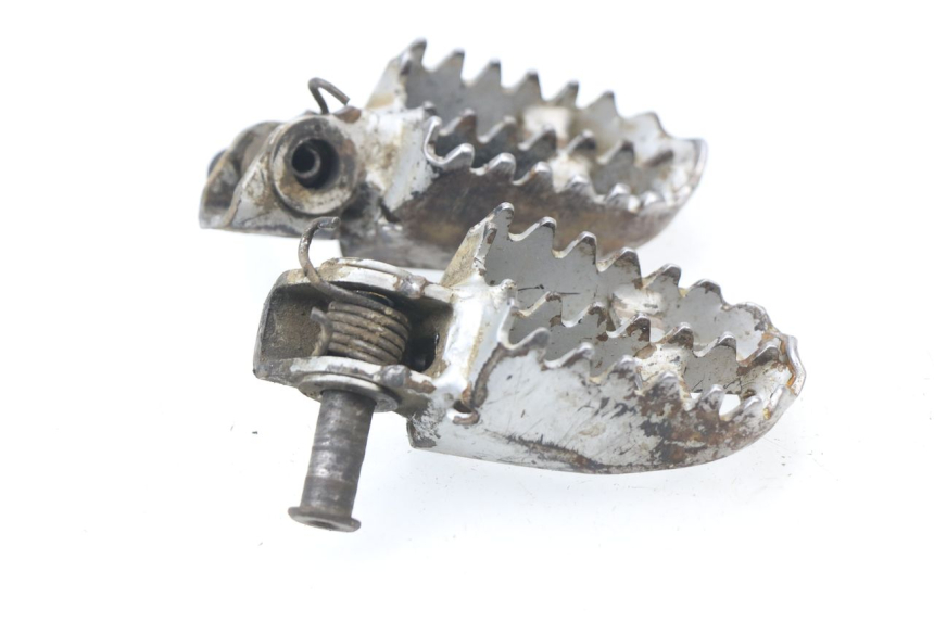 photo de PAIR FRONT FOOTREST KAWASAKI KX 65 (2000 - 2019)
