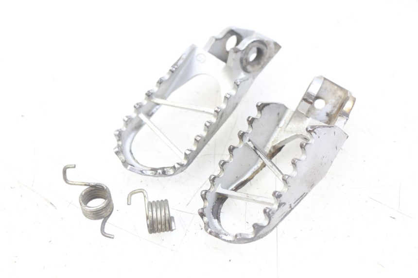 photo de PAIR FRONT FOOTREST KAWASAKI KX 85 (2014 - 2021)