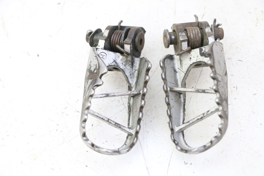 photo de PAIR FRONT FOOTREST KAWASAKI KX 85 (2014 - 2021)