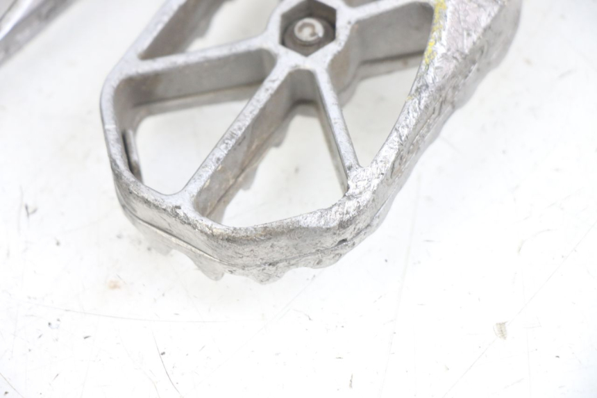 photo de PAIR OF FRONT FOOTRESTS KAWASAKI KXF KX-F 250 (2012 - 2014)