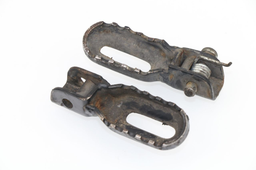 photo de PAIR FRONT FOOTREST MALAGUTI XTM ENDURO 50 (2003 - 2013)