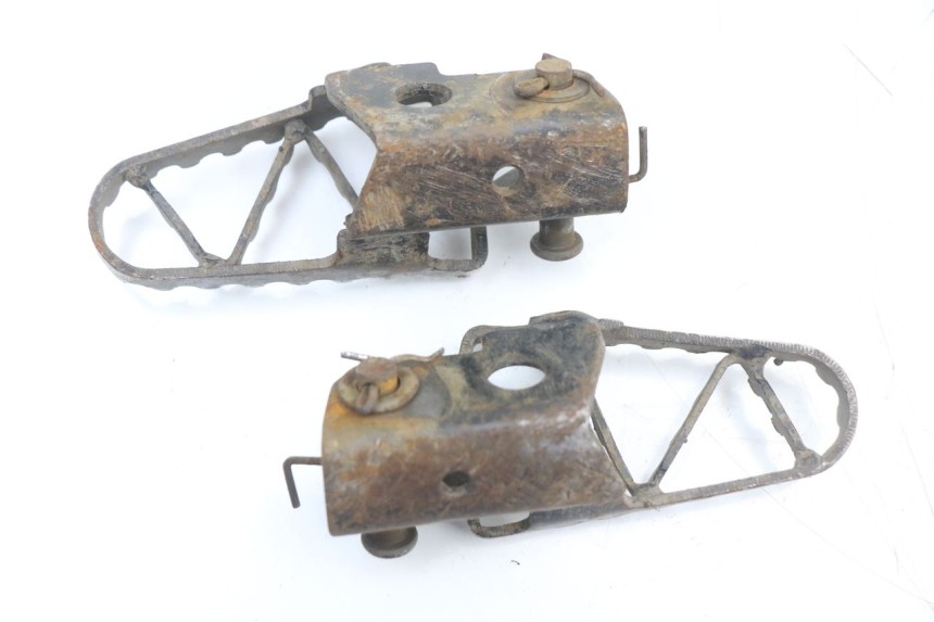 photo de PAIR FRONT FOOTREST YCF PIT BIKE 125 (2010 - 2018)