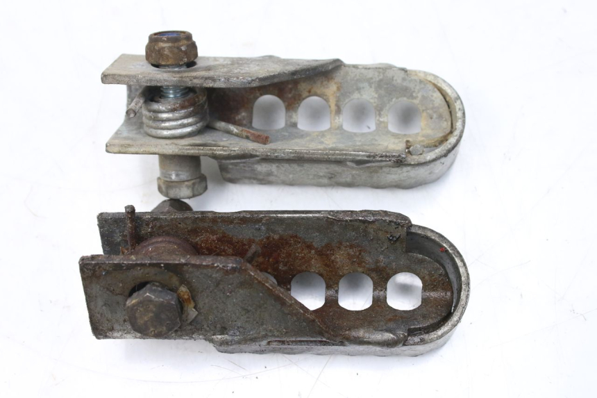 photo de PAIR OF FRONT FOOTRESTS GILERA SMT SUPERMOTARD 50 (2009 - 2017)