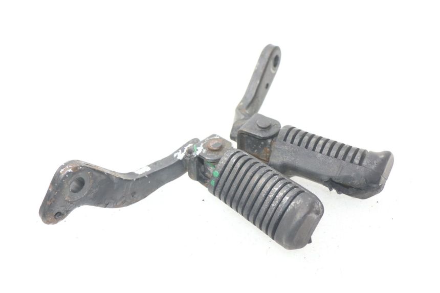 photo de PAIR OF FRONT FOOTRESTS YAMAHA SR 125 (1982 - 2003)