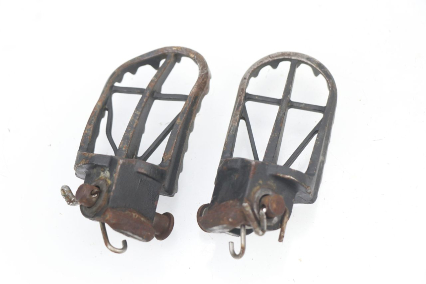 photo de PAIR FRONT FOOTREST KTM SX 65 (2009 - 2015)