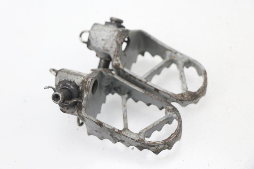 photo de PAIR FRONT FOOTREST KTM SX 65 (2003 - 2008)