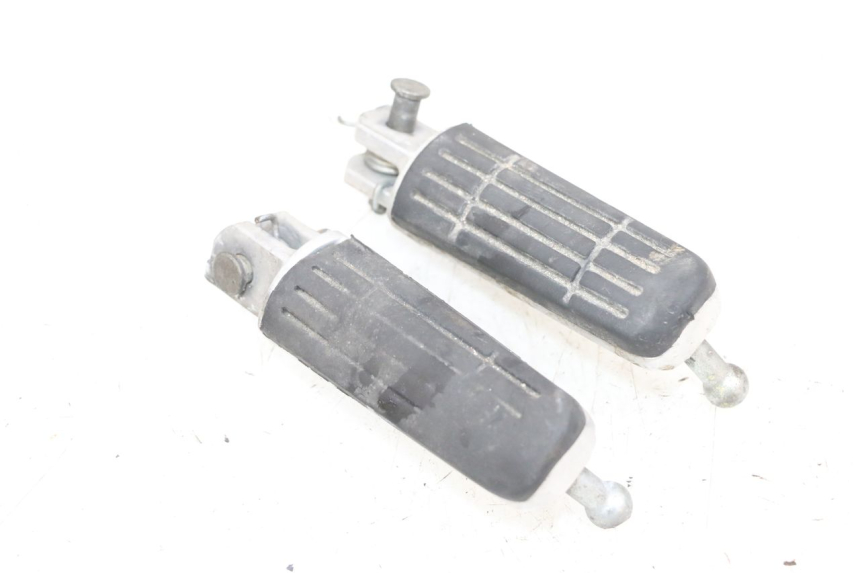 photo de PAIR FRONT FOOTREST YAMAHA TDM ABS 900 (2002 - 2014) - Component detail
