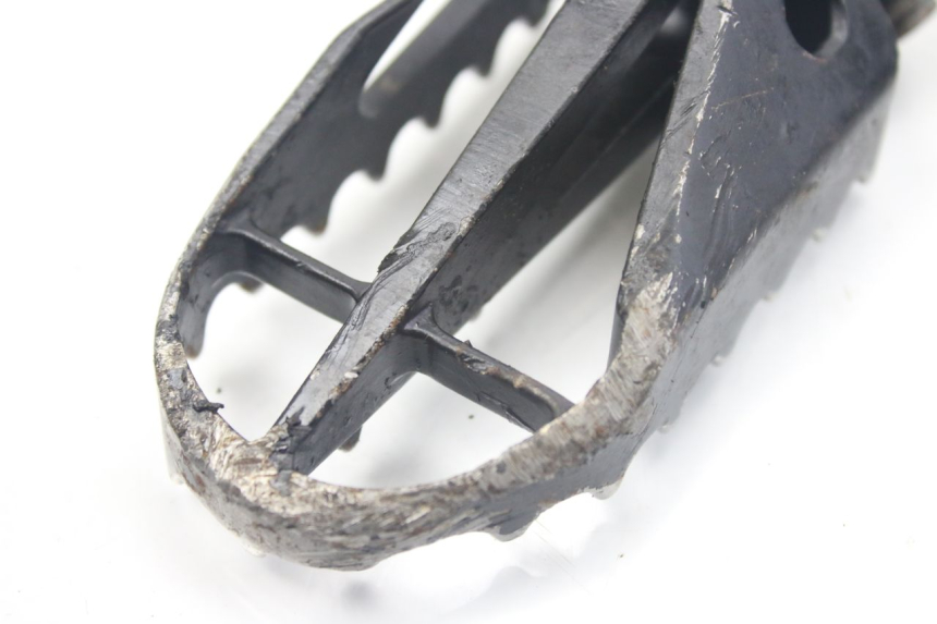 photo de PAIR OF FRONT FOOTRESTS MBK X-LIMIT XLIMIT 50 (2003 - 2006)