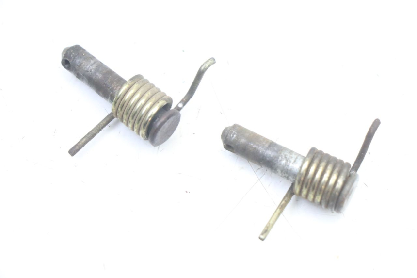 photo de PAIR OF FRONT FOOTRESTS YAMAHA PW 80 (1983 - 2014)