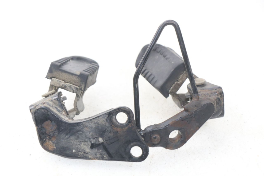 photo de PAIR FRONT FOOTREST YAMAHA TW 125 (1998 - 2002)