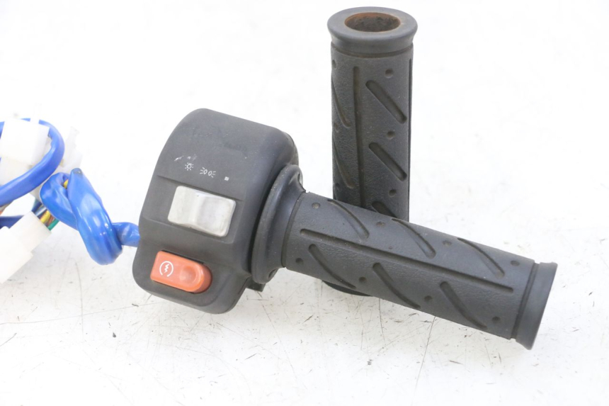 photo de HAND SWITCHES KYMCO AGILITY 4T 50 (2005 - 2018)
