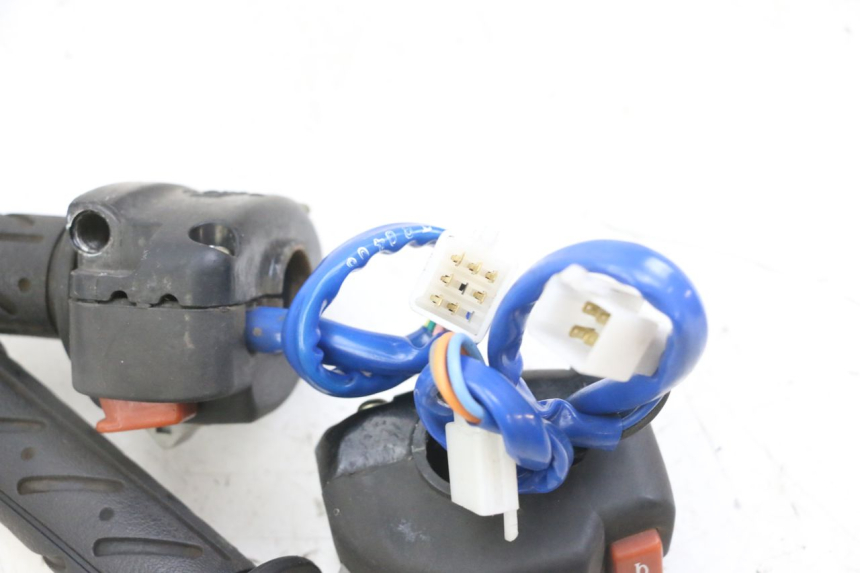photo de HAND SWITCHES KYMCO AGILITY 4T 50 (2005 - 2018)
