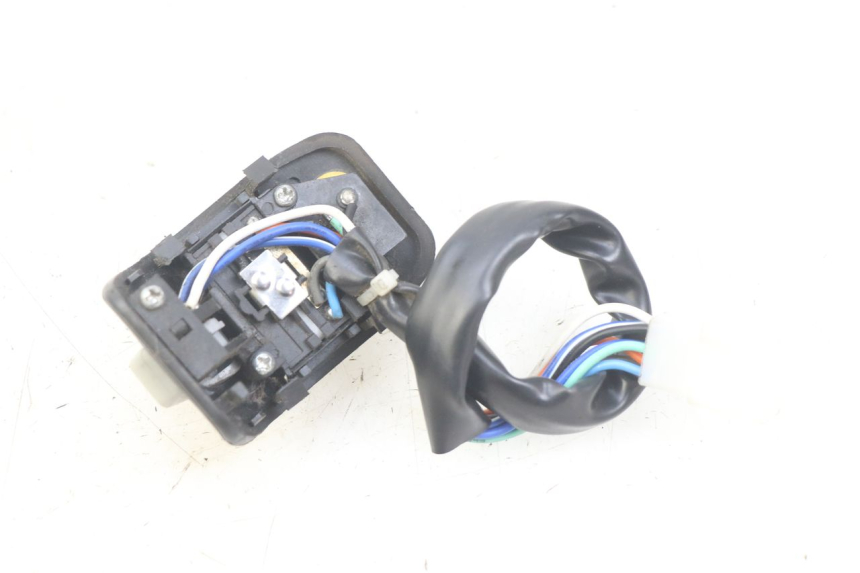 photo de HANDLEBAR SWITCHES JM MOTORS SANTANA 50 (2014 - 2020)