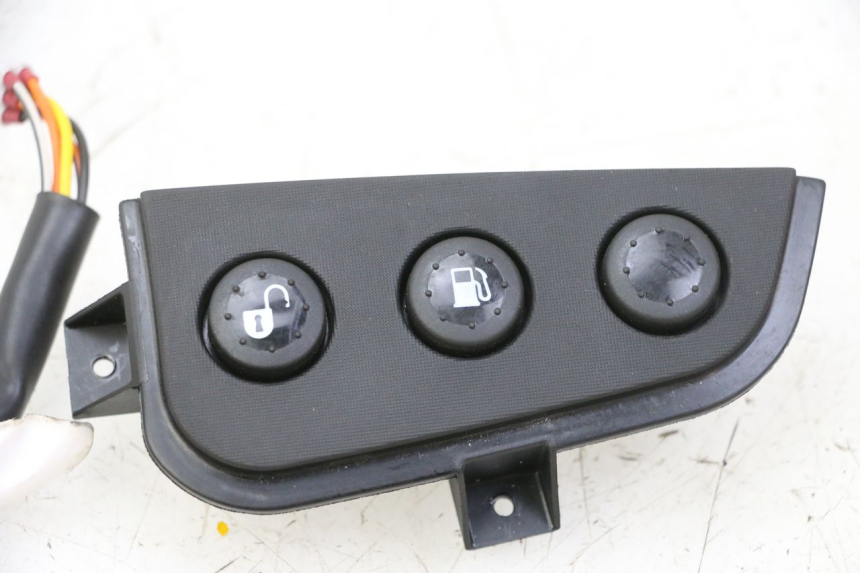 photo de HAND SWITCHES PIAGGIO MP3 HPE 310 (2024 - 2025)