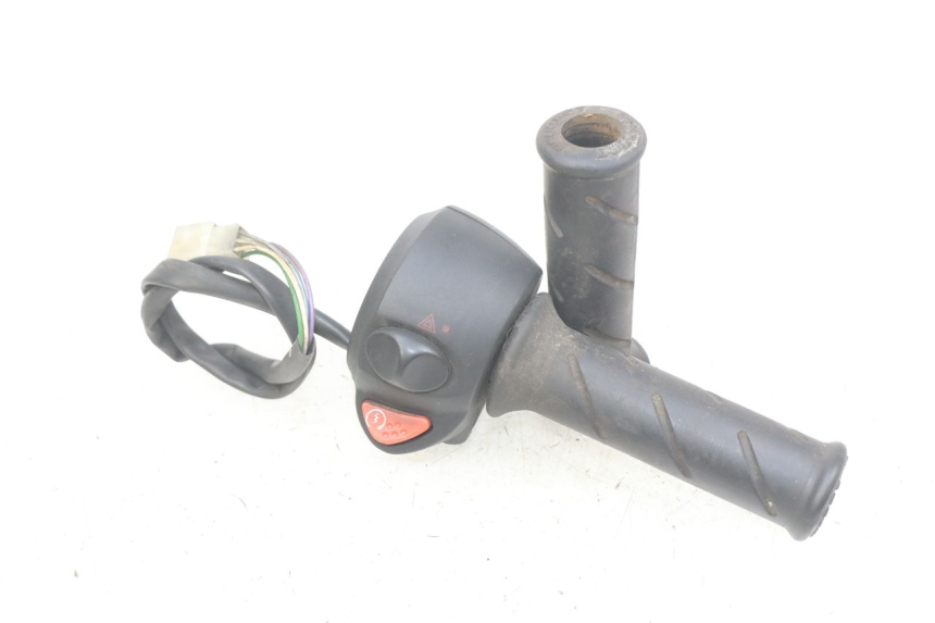 photo de HANDLEBAR SWITCHES PEUGEOT SATELIS 125 (2006 - 2009)