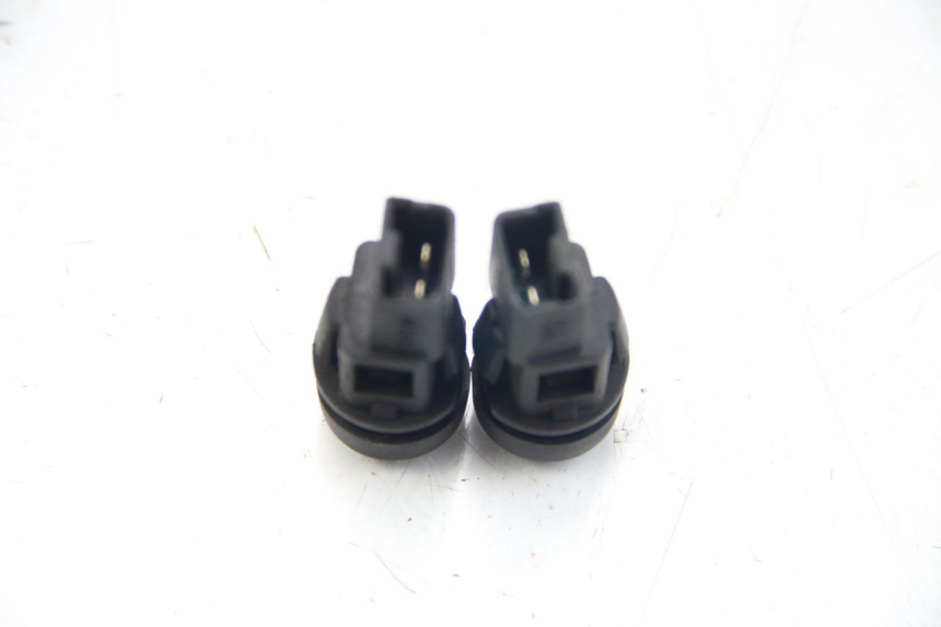 photo de HANDLEBAR SWITCHES PIAGGIO BEVERLY 125 (2010 - 2015)