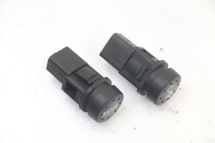 photo de HAND SWITCHES PIAGGIO LIBERTY IGET 4T 50 (2021 - 2025)