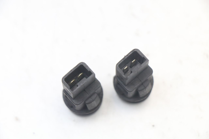 photo de HAND SWITCHES PIAGGIO LIBERTY IGET 4T 50 (2021 - 2025)