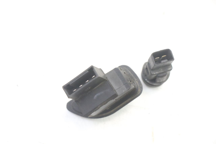 photo de HAND SWITCHES PIAGGIO MP3 LT 400 (2007 - 2012)