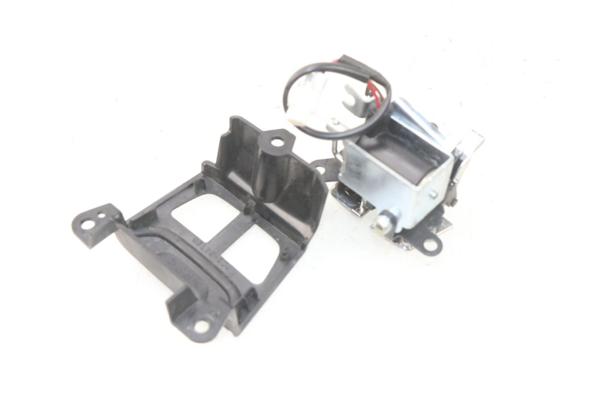 photo de HAND SWITCHES YAMAHA YP T-MAX TMAX 530 (2017 - 2020)