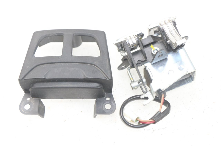 photo de HAND SWITCHES YAMAHA YP T-MAX TMAX 530 (2017 - 2020)