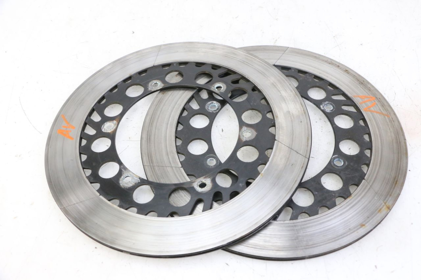 photo de PAIR FRONT BRAKE DISC YAMAHA FJ 36Y 1100 (1984 - 1985)