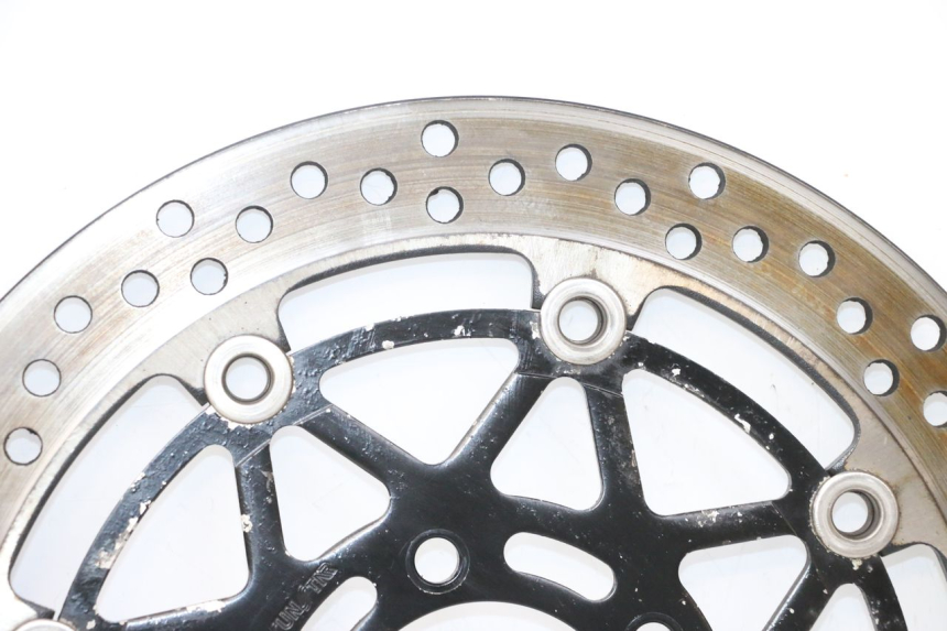 photo de PAIR FRONT BRAKE DISC SUZUKI GSXR GSX-R 1000 (2003 - 2004) - High-resolution close-up