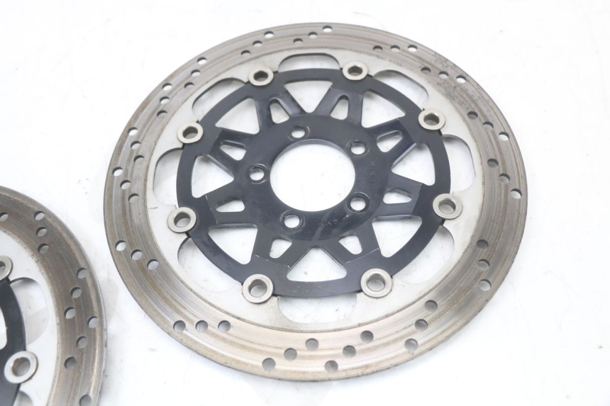 photo de PAIR FRONT BRAKE DISC KAWASAKI GTR 1000 (1994 - 2004)