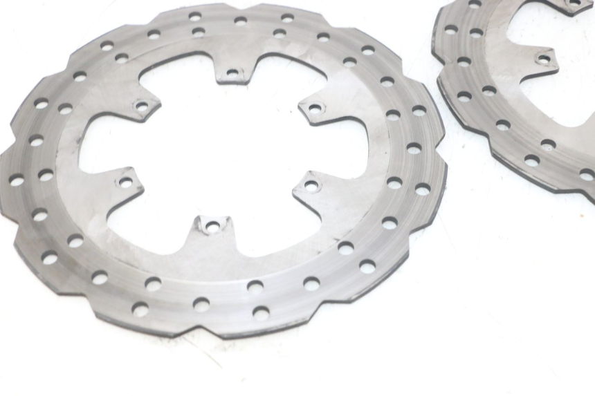 photo de PAIR FRONT BRAKE DISC PIAGGIO MP3 HPE 300 (2019 - 2026) - Product overview