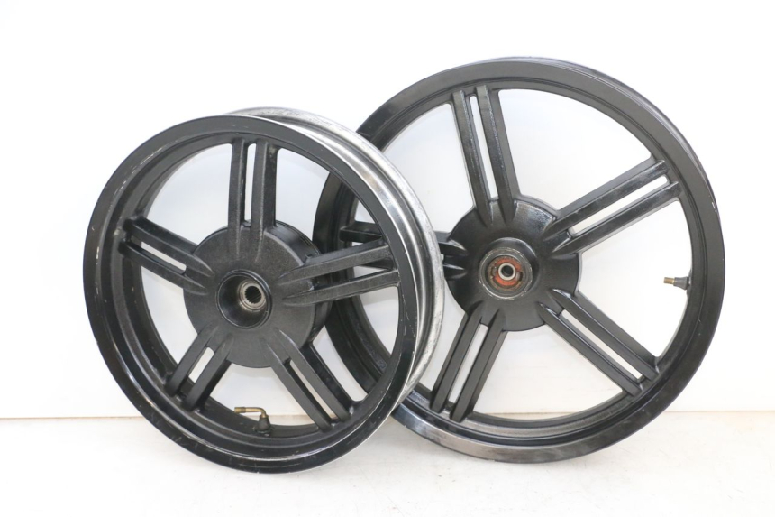 photo de RIMS PAIR KYMCO AGILITY 16+ 4T 50 (2018 - 2023) - Main view