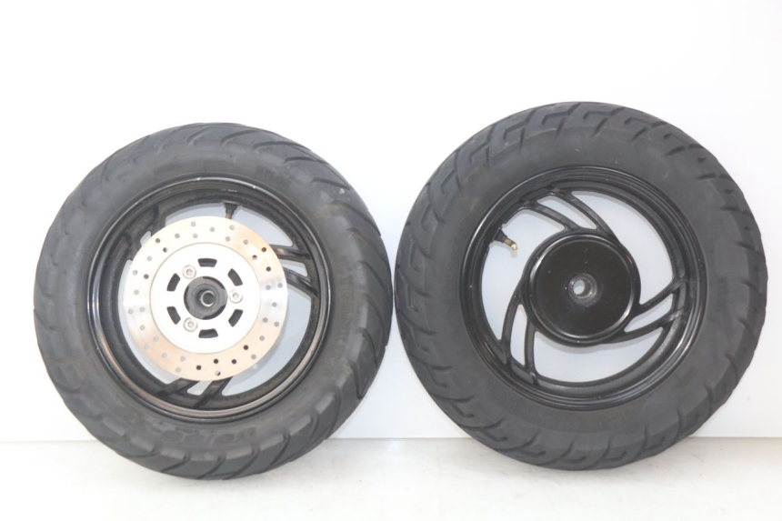 photo de PAIR OF RIMS JM MOTORS SANTANA 50 (2014 - 2020)