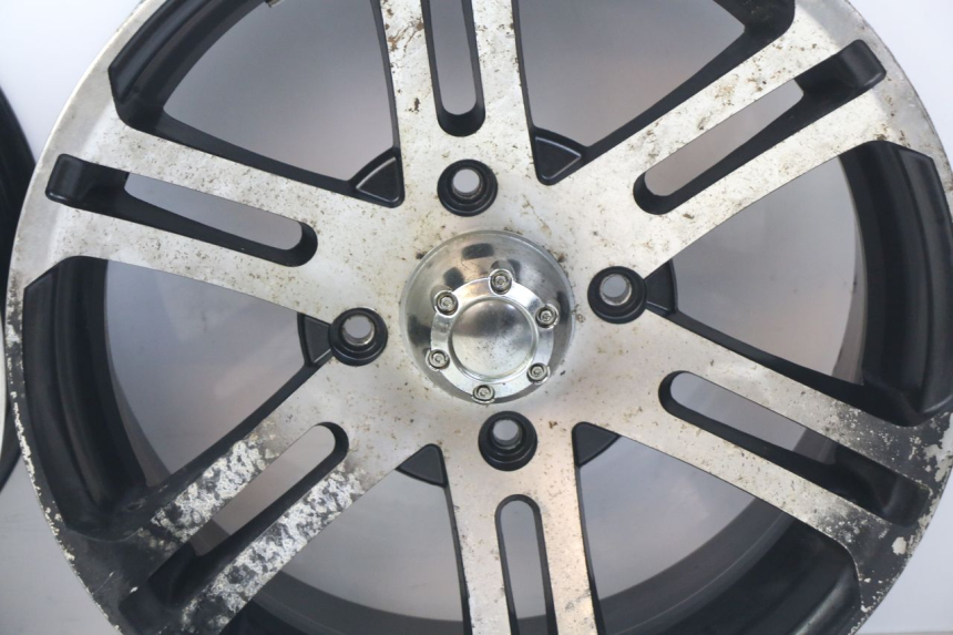 photo de PAIR OF RIMS SPY RACING F3 350 (2015 - 2022)