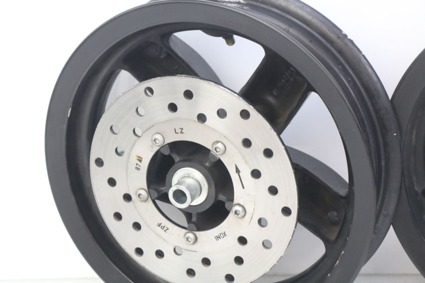 photo de PAIR OF RIMS PIAGGIO ZIP 4T 50 (2018 - 2020)