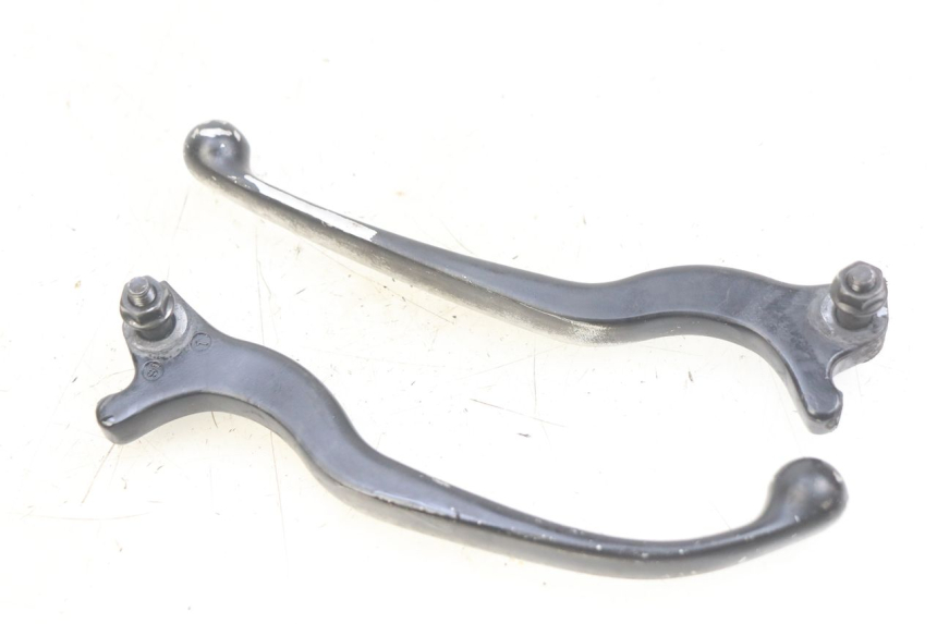 photo de BRAKE LEVER PAIR PIAGGIO X8 125 (2004 - 2007)