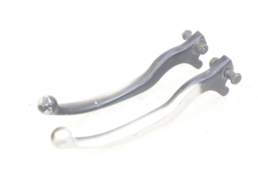 photo de BRAKE LEVER PAIR PIAGGIO X8 125 (2004 - 2007)