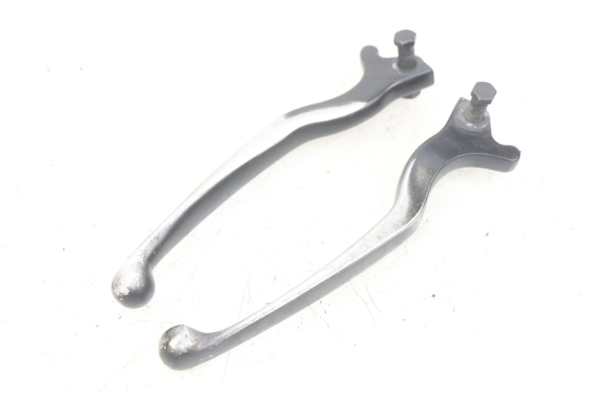 photo de BRAKE LEVER PAIR PIAGGIO XEVO - X EVO 125 (2007 - 2016)