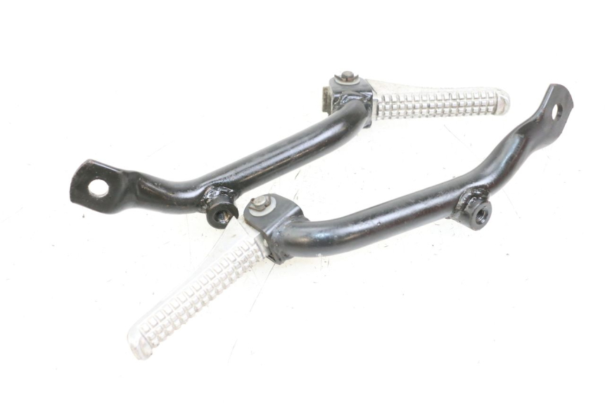 photo de PAIR REAR MOUNT FOOTRESTS GILERA RUNNER LC 50 (1997 - 1998)