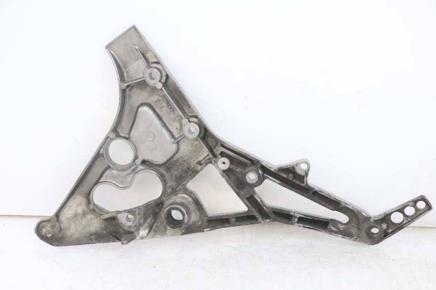 photo de PAIR OF FRONT FOOTREST BRACKETS YAMAHA FJ 3CX 1200 (1986 - 1996)