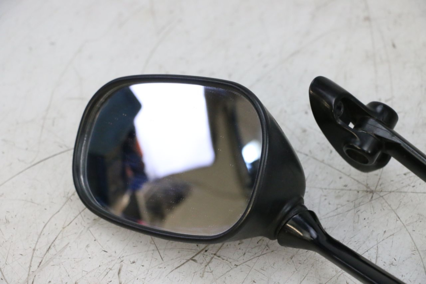 photo de MIRRORS SUZUKI GSXR GSX-R 1000 (2003 - 2004) - Distinctive features