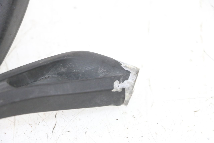 photo de MIRRORS JM MOTORS GTS 125 (2015 - 2019) - Surface and material condition