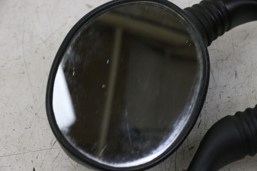 photo de PAIR OF REARVIEW MIRRORS YAMAHA YP MAJESTY 125 (2007 - 2010)
