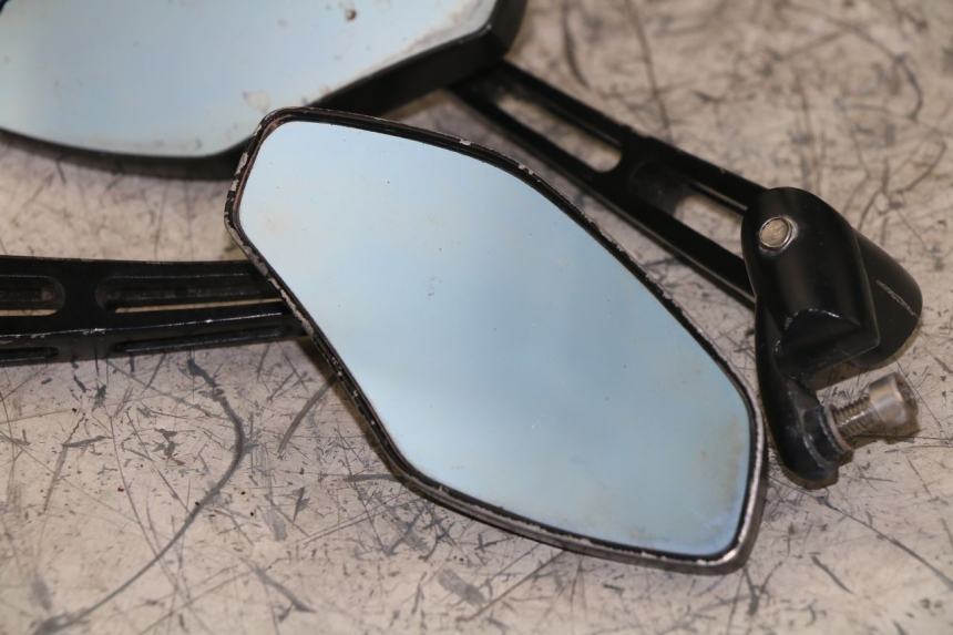 photo de MIRRORS YAMAHA YZF R1 1000 (1998 - 1999) - Markings and original references