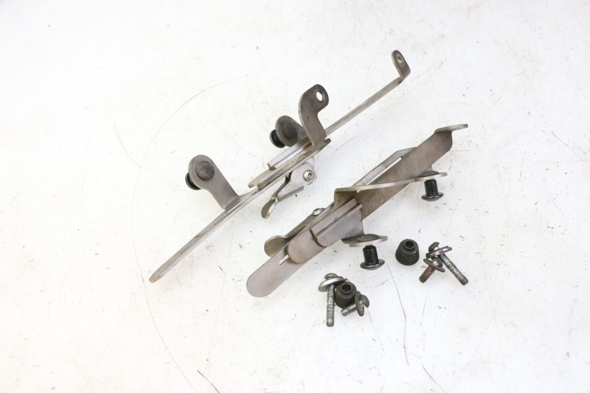 photo de WINDSCREEN QUADRO 4 4D 350 (2015 - 2018)