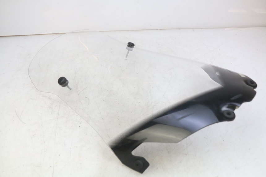 photo de WINDSCREEN PEUGEOT CITYSTAR AIR 125 (2014 - 2017) - Additional view of the item