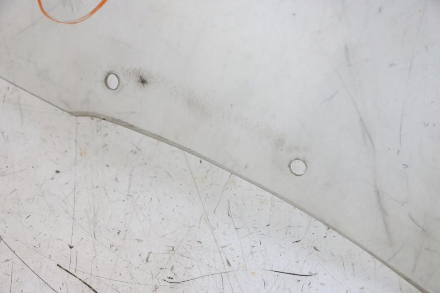 photo de WINDSCREEN KAWASAKI GPZ RX 1000 (1986 - 1988) - Additional view of the item