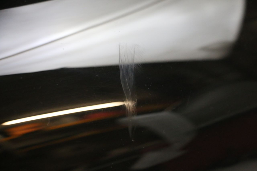 photo de WINDSCREEN PIAGGIO MP3 HPE 300 (2019 - 2026) - Technical close-up